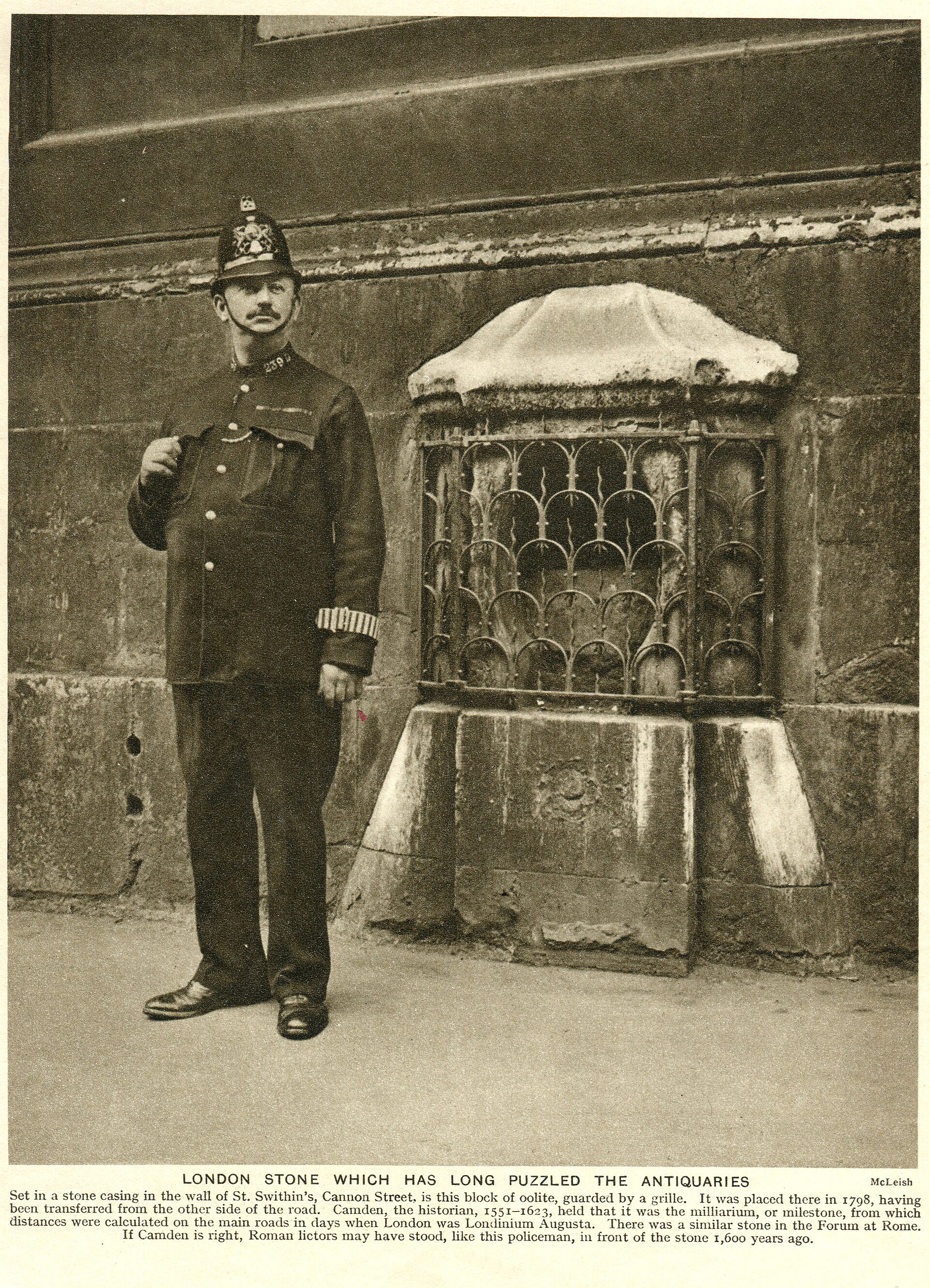 Photographie historique de London Stone sur Cannon Street